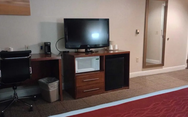 SAMIR Stay at NW Expressway