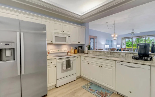 23516 Sandycreek Terrace 205