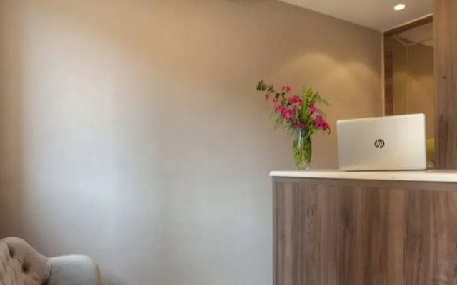 Hotel Twelve by Aycon