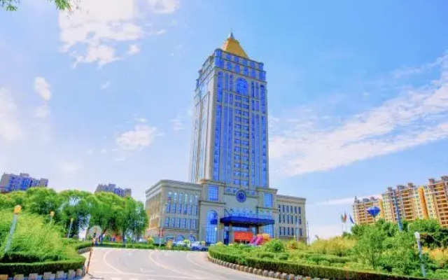 Baolong International Hotel