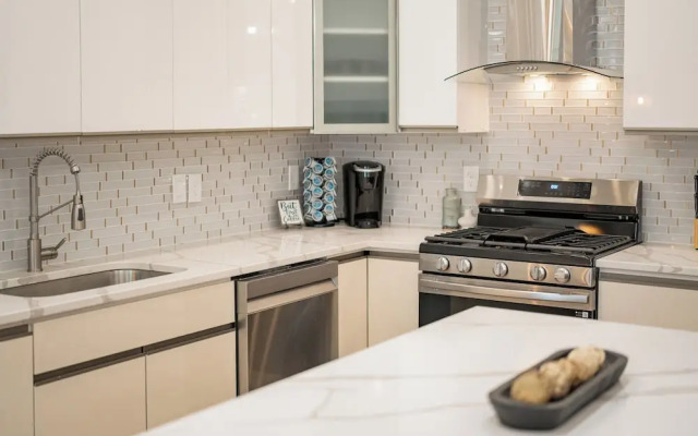 The Row on West Iris