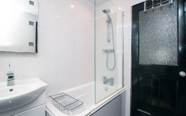 Cosy & Central 2Bd Apartment Milngavie, Glasgow