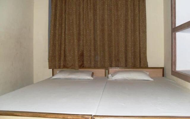Shubh Laxmi Guest House