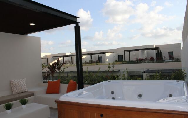 Palmares-B301 by Playa District