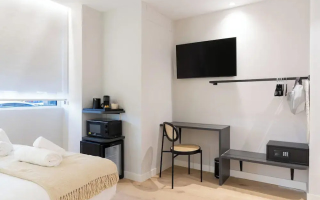 Calma Rooms by Charming