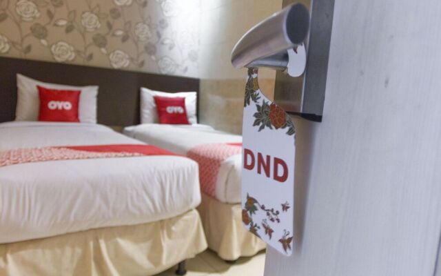 OYO 1702 Harmoni Inn Makassar