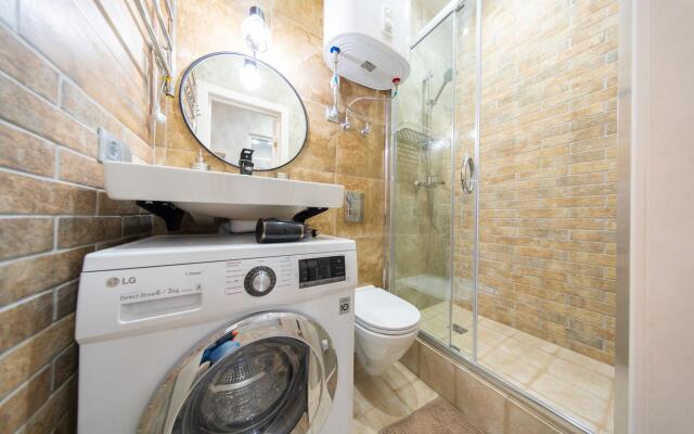 Sea of apartments on Flower Street