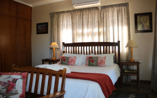 Aan Die Oewer Guest House