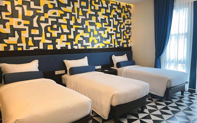 The Twizt Lifestyle Hostel & Hotel