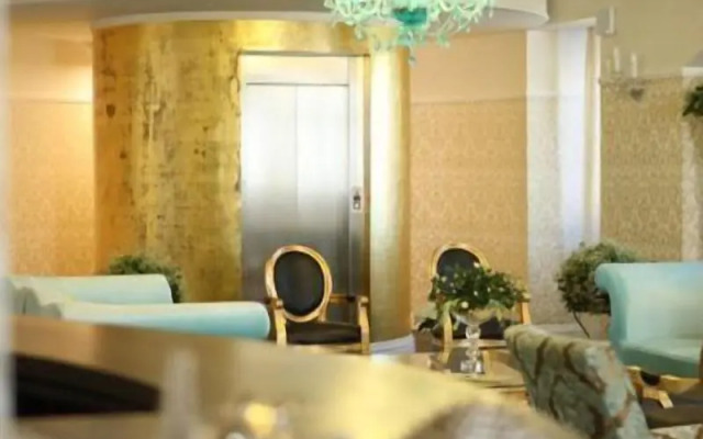 Marina Holiday Resort & Spa