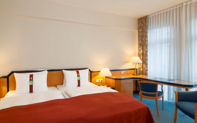 Holiday Inn Hamburg An Den Elbbrucken Hotel