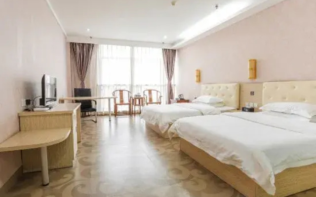 Longyan Hongchang Hotel