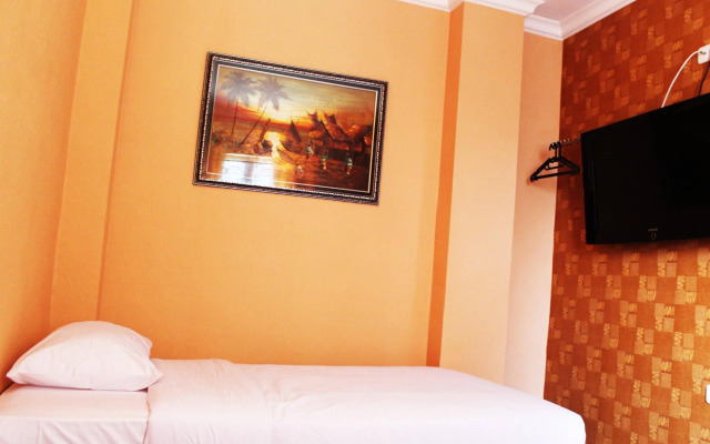 Twins Hotel Manggadua