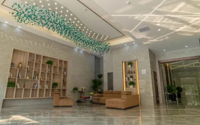 Superior Hotel (Wuhu University Town Store)