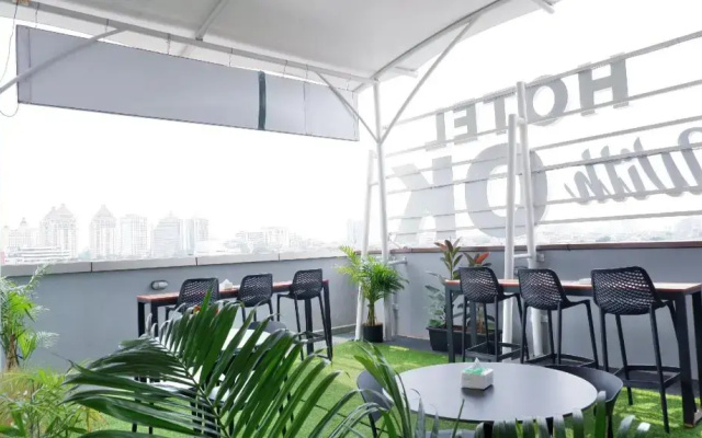 Hotel With OK