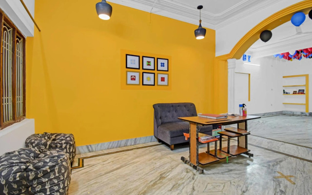 OYO 87280 Hotel Grand Eden