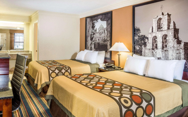 Express Inn & Suites