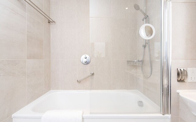 Modern 1BR Flat close to Canary Wharf