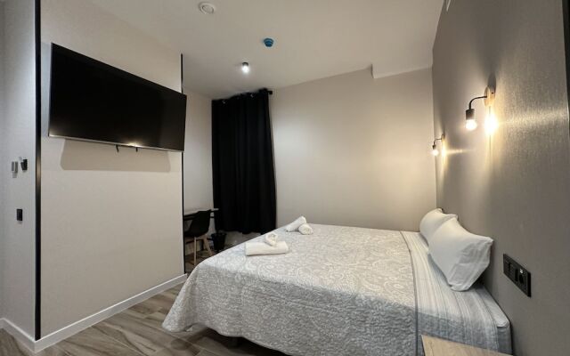 CC Opera Suites