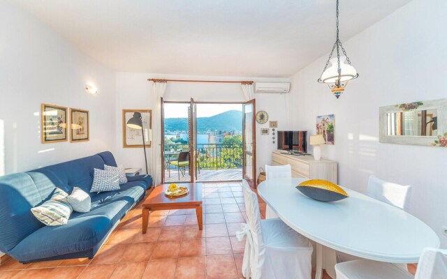 Beautiful Apartment in Vinisce With 2 Bedrooms and Wifi