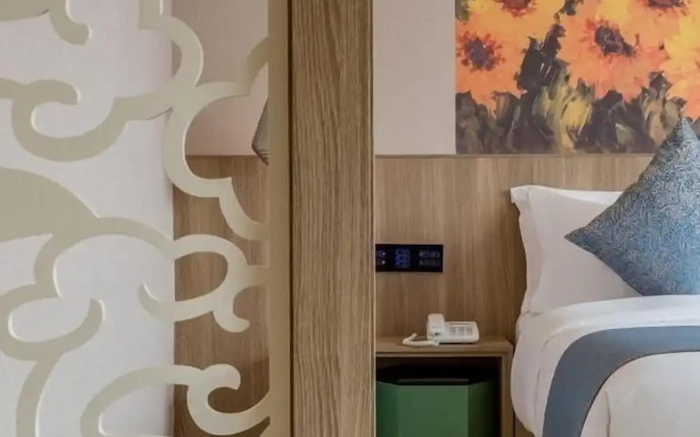 Vyluk J Hotel National Plaza Xinping