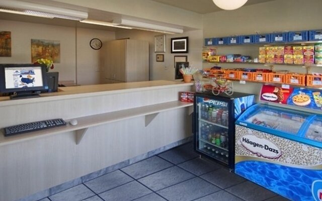 Americas Best Value Inn - Madison
