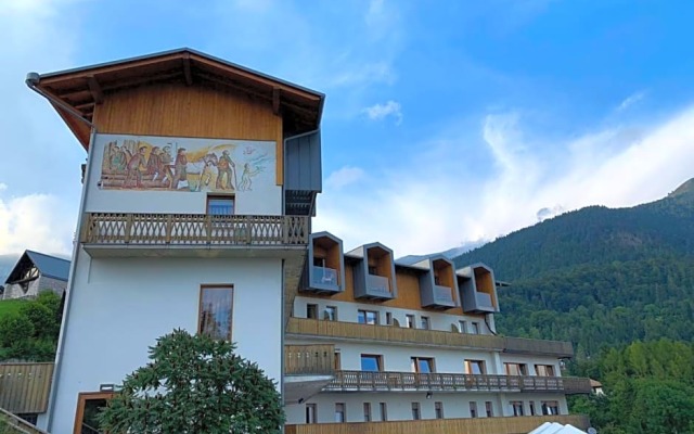 Albergo Croce d'Aune