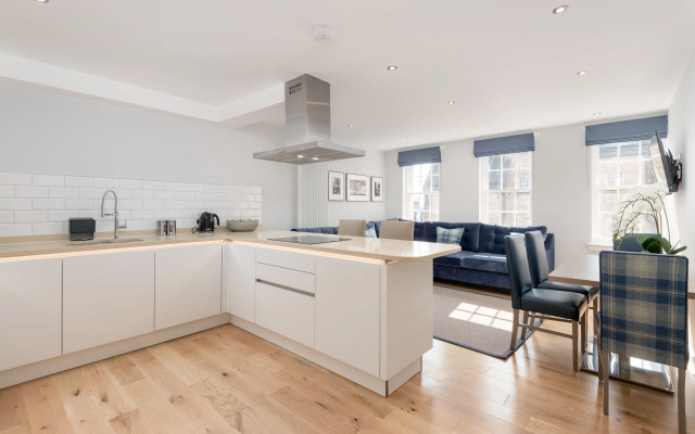 Destiny Scotland Royal Mile Residence