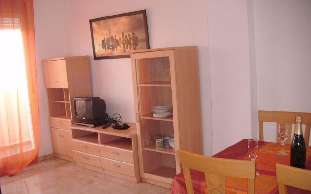 Apartment Low Cost Real De Torrequebrada