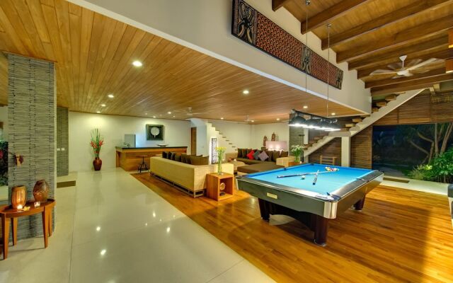 Villa 5 Br - 2 min Walk From Kudeta