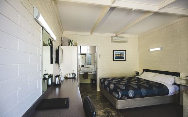 Central Highlands Motor Inn
