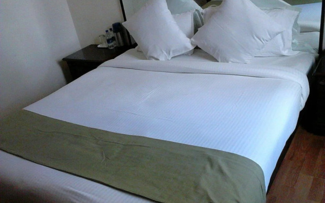 The Cent Hotel