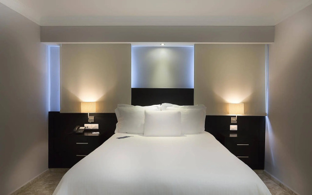 Plaza Florida Suites