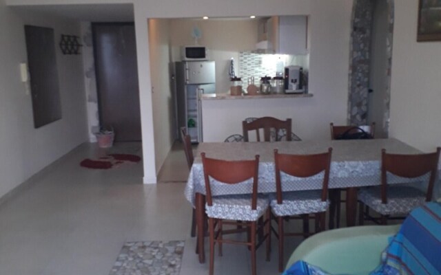 Apartment with 2 Bedrooms in Pinetamare, with Wonderful Sea View, Furnished Balcony And Wifi