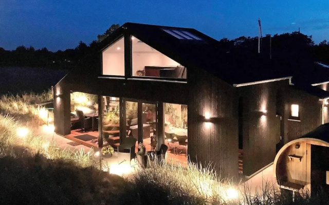 5 Star Holiday Home in Albaek