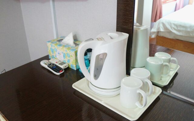 Hotel G