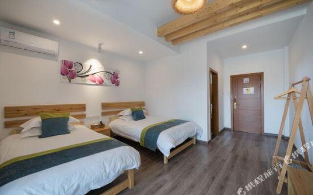Tianranju Hostel