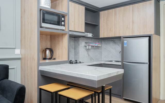 Comfortable and Homey 2BR Apartment at M-Town Residence