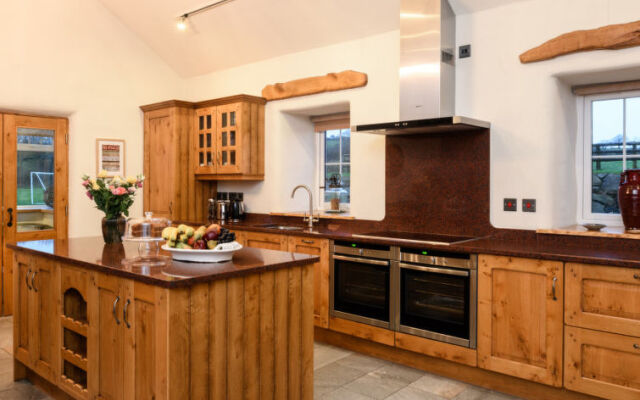 Holiday Home Deri'r Mynach