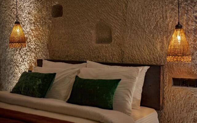 Sato Cave Hotel