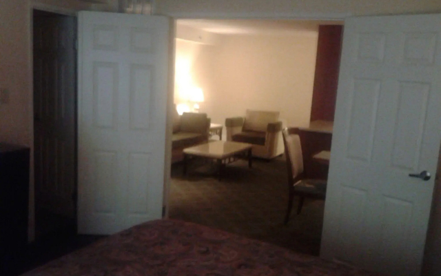 Jockey Resort Suites Center Strip
