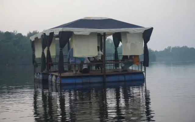 Sona Villa The Lake Chalet