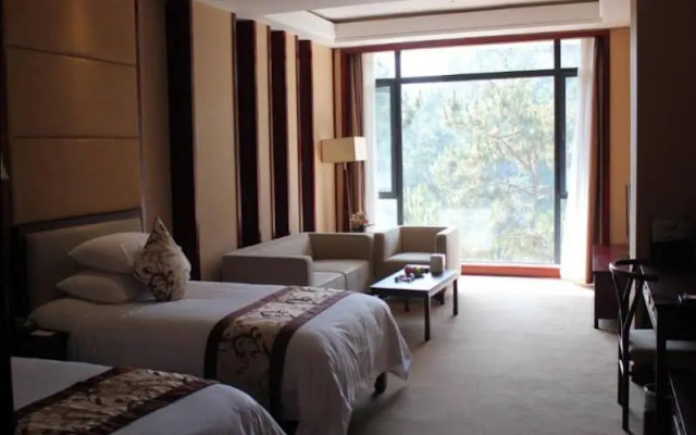 New Century SPA and Resort PUER