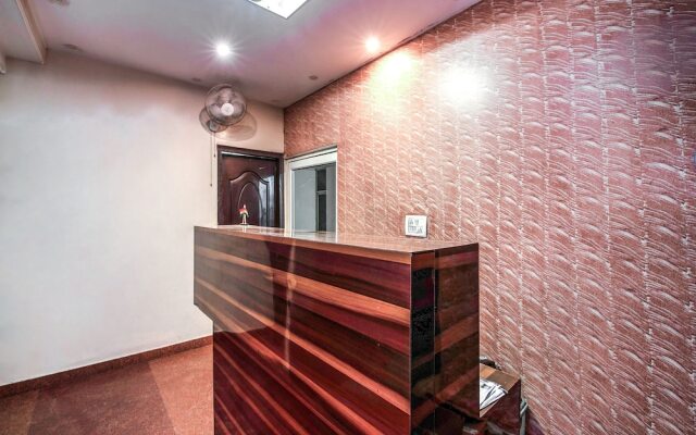 OYO 2807 Hotel Crosswinds Residency