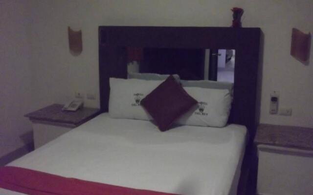 Motel Del Rey