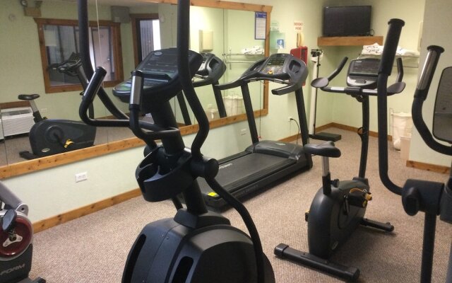 Ramada Grayling Hotel And Conference Center