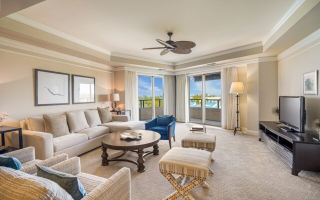 Ocean View Residence 708 Located at The Ritz-carlton by Redawning