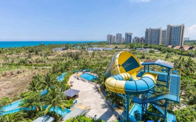 QionghaiBoAoYaZhouWanJiuzhouyang and Scene of Sea Holiday Mansion