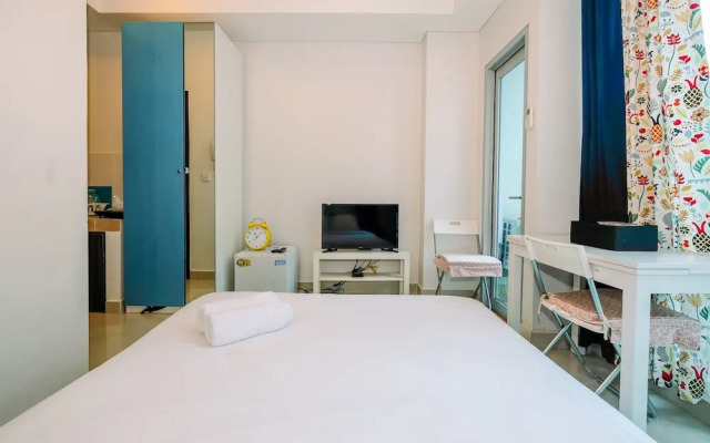 Chic and Compact Studio Apartment at Capitol Park Residence