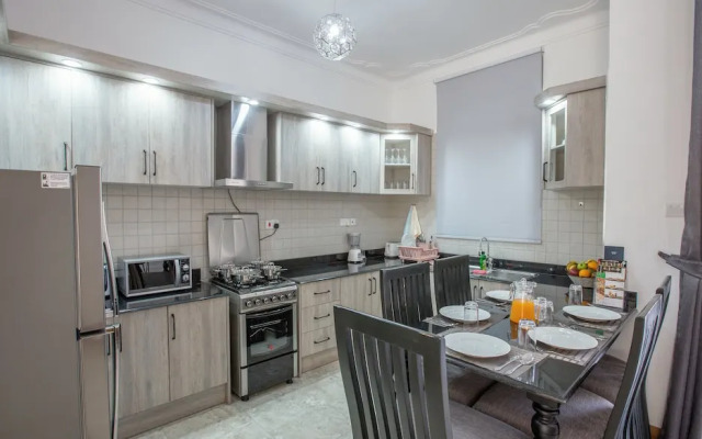 Caran Hotel Apartments